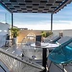 Luxury Lavie 4*