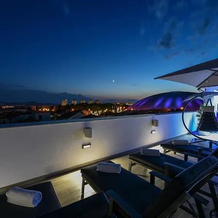 Luxury Lavie Maison d'hôtes 4*