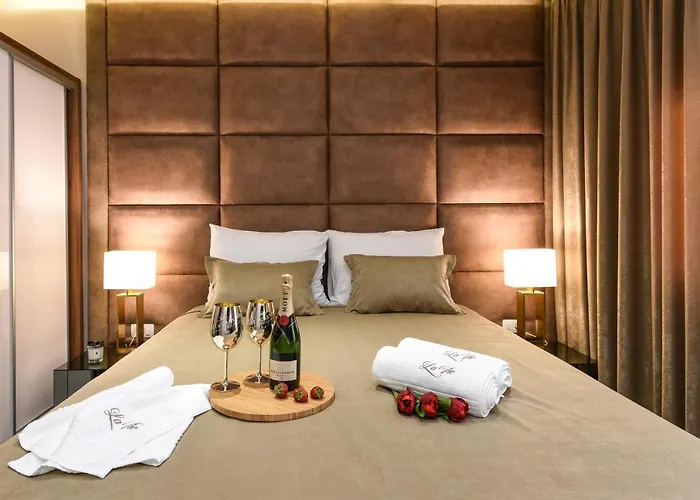 Luxury Lavie 4*