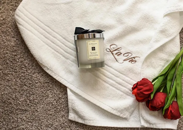 Luxury Lavie 4*
