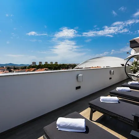 Luxury Lavie 4* Zára