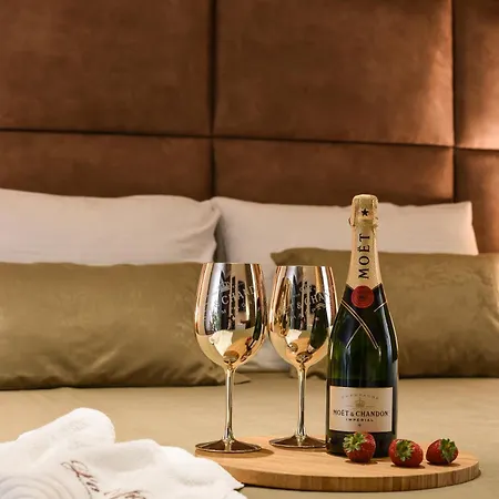 Pensjonat Luxury Lavie 4*