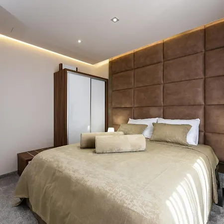 Luxury Lavie Πανσιόν Ζαντάρ